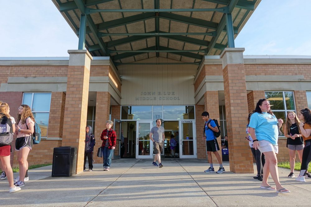 Front entrance of Lux Middle School
