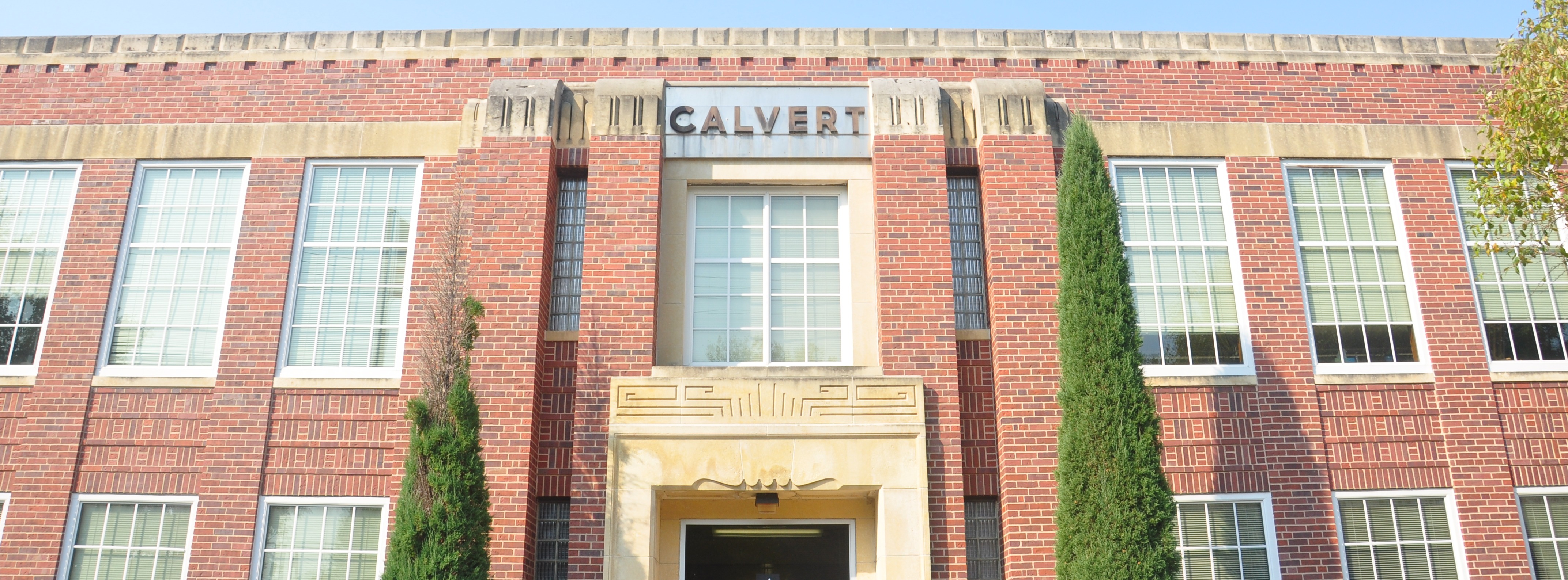 Front facade of Calvert Elementary school