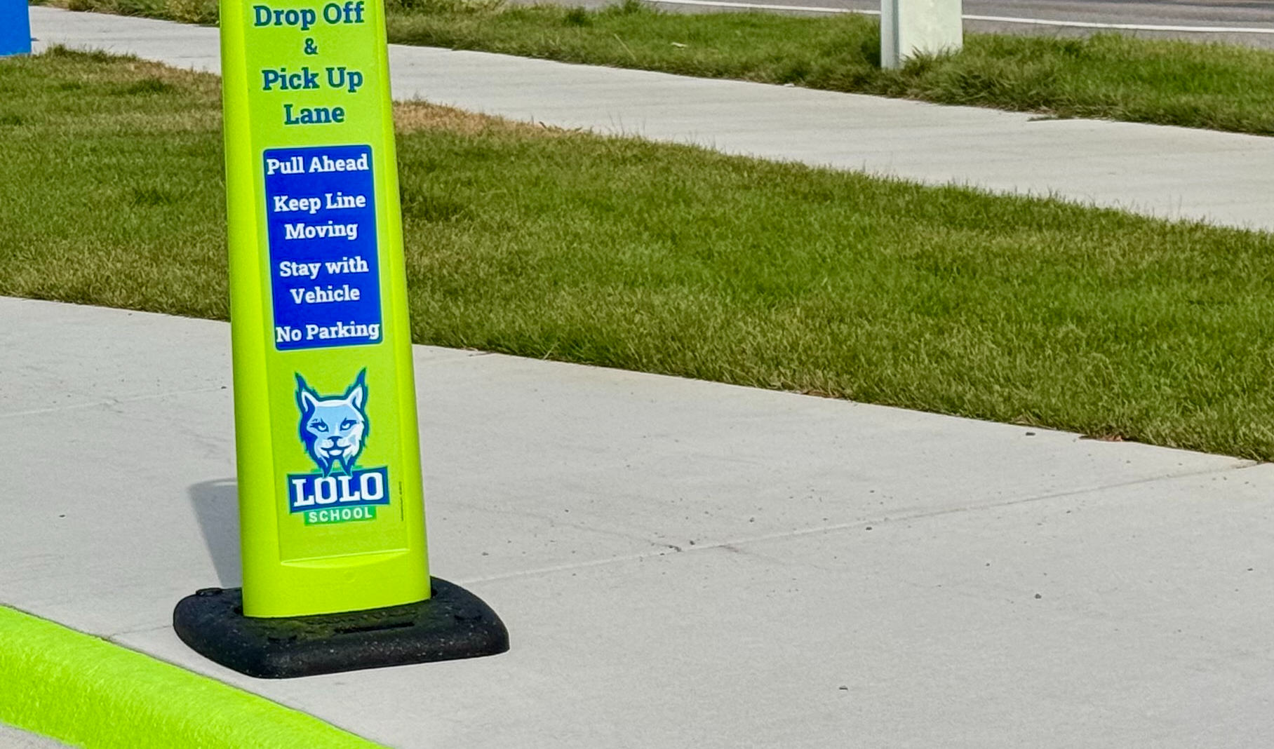 Drop off lane reminders