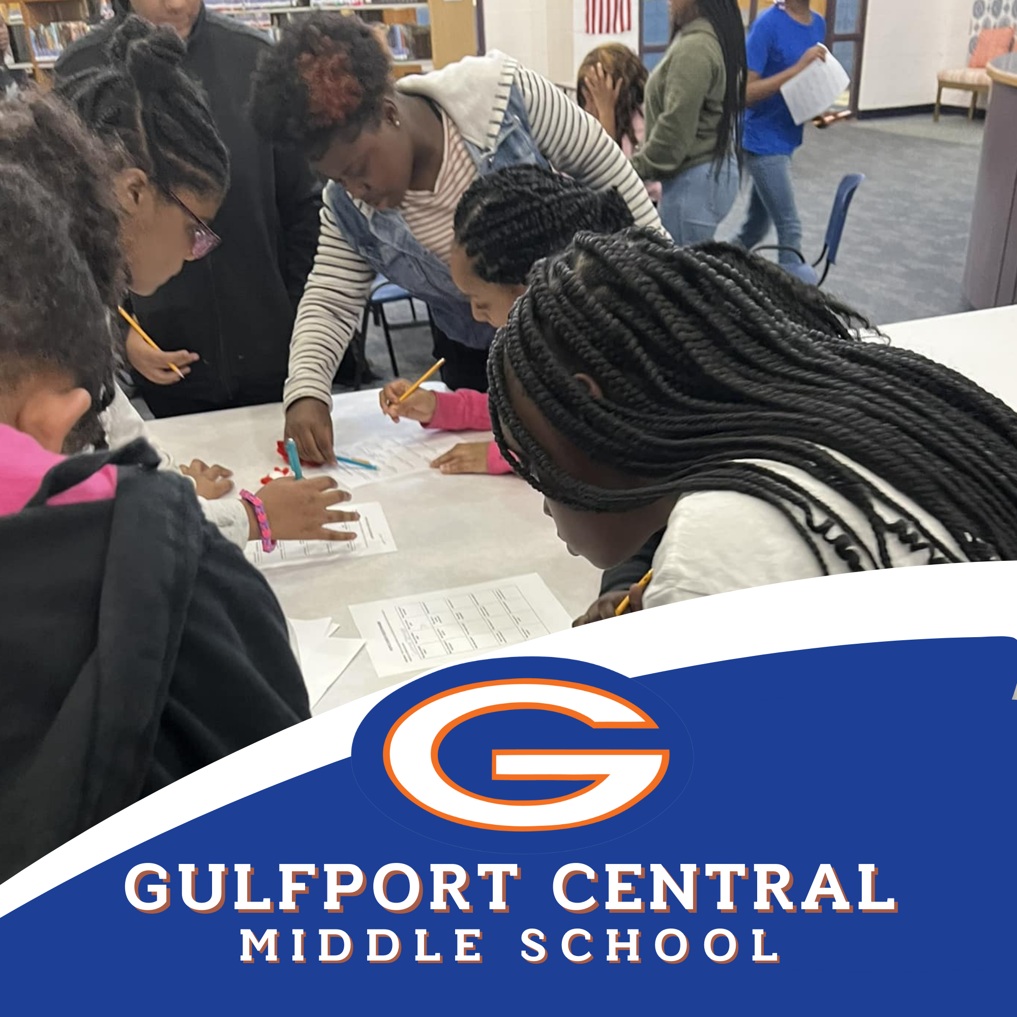 GCMS Students working together