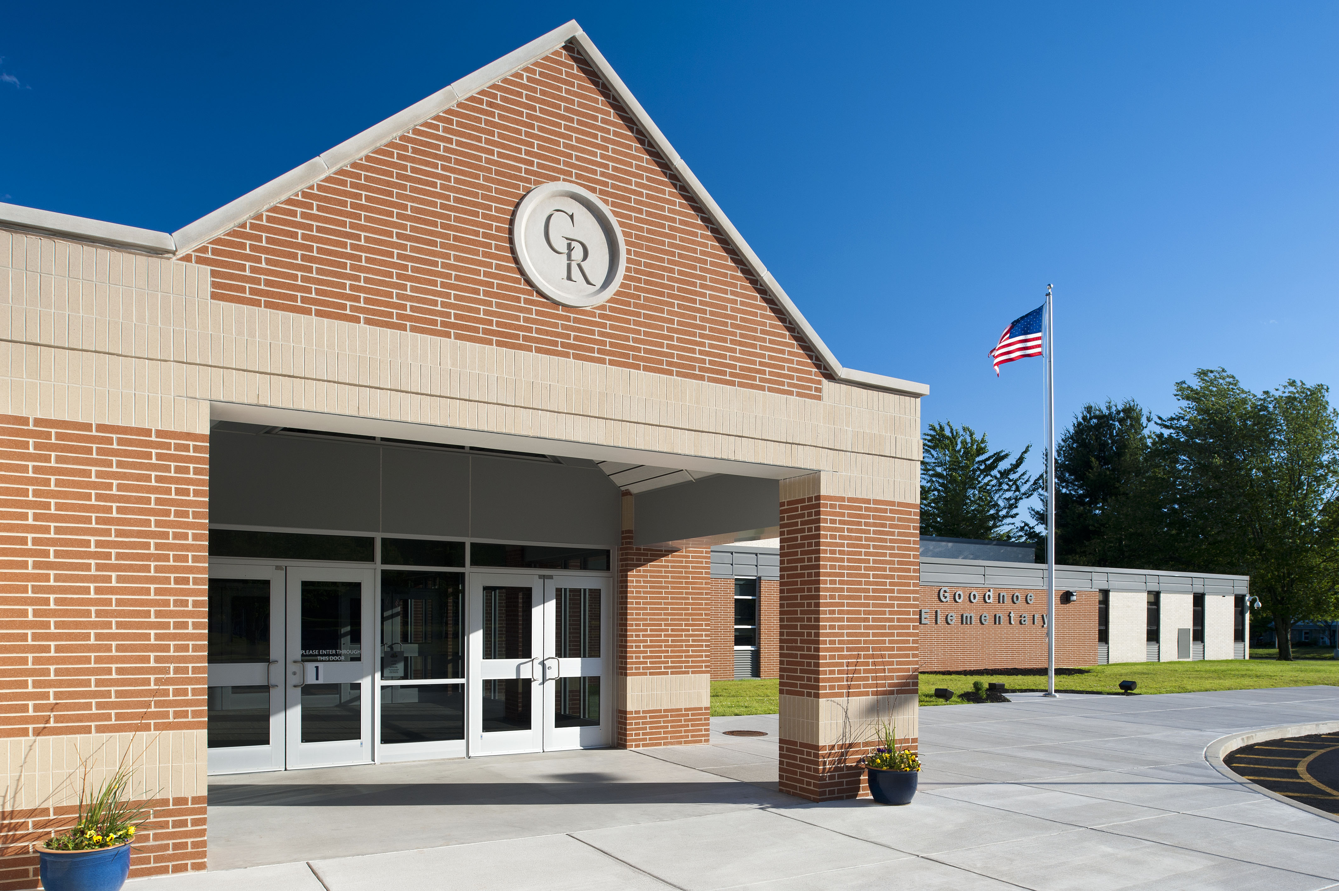 Front view of Goodnoe Elementary