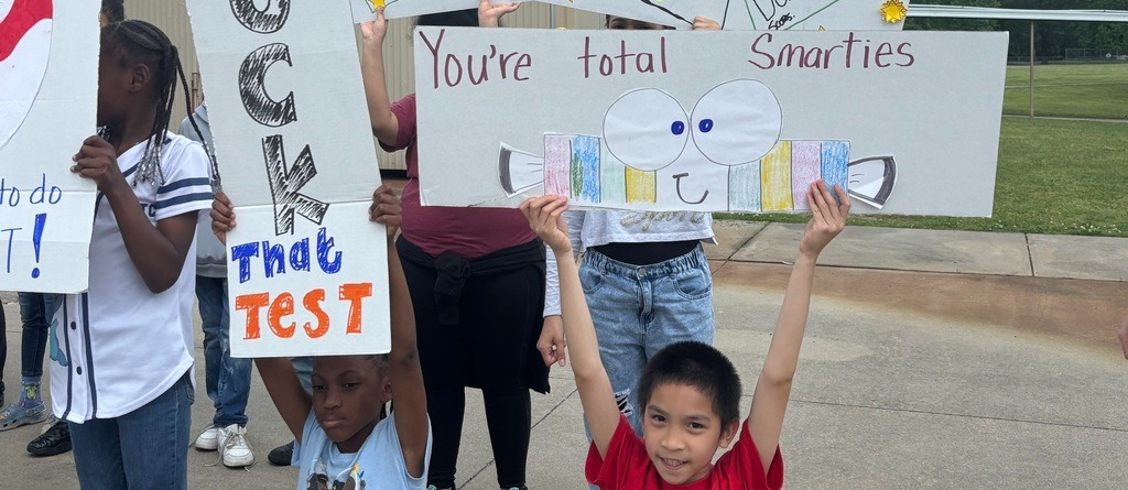 Harris Testing Signs