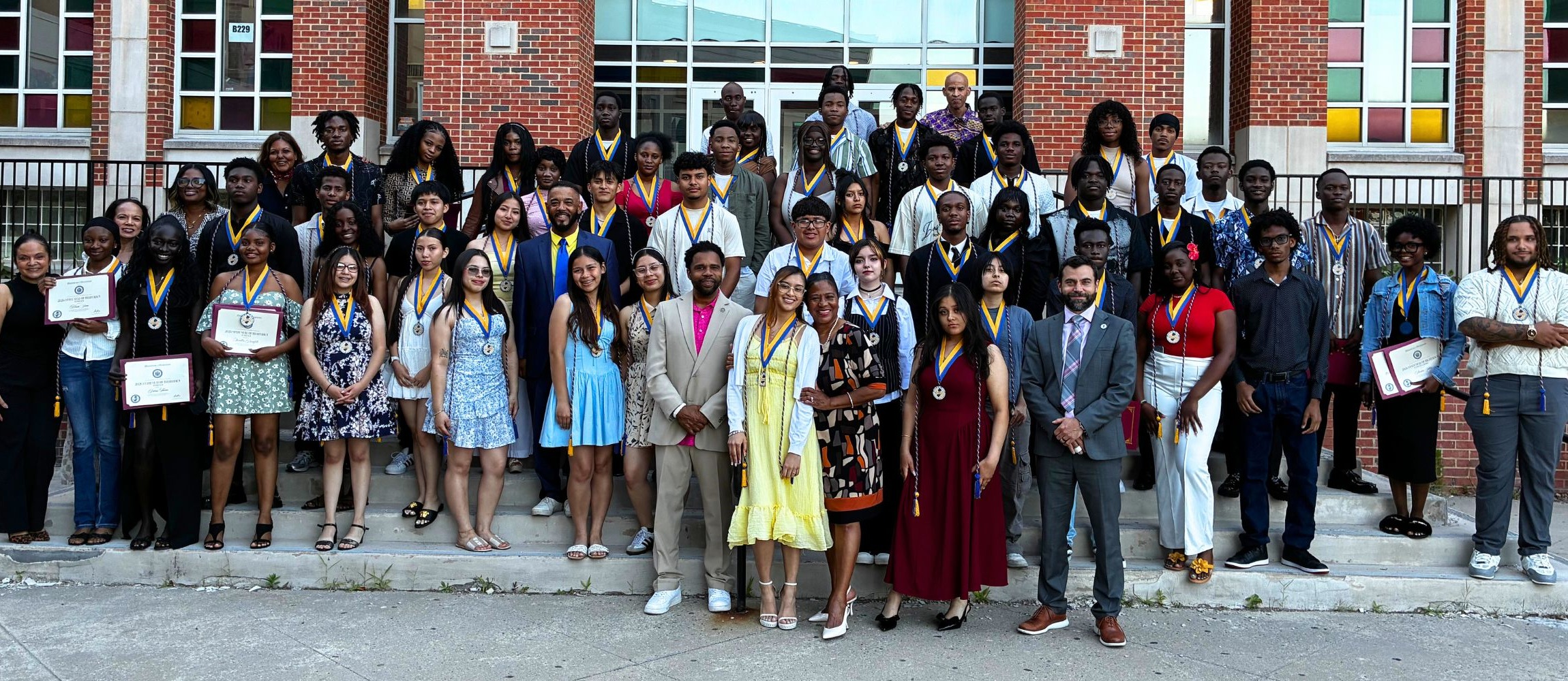 EOSD Students receive Seal of Biliteracy - Group Photo