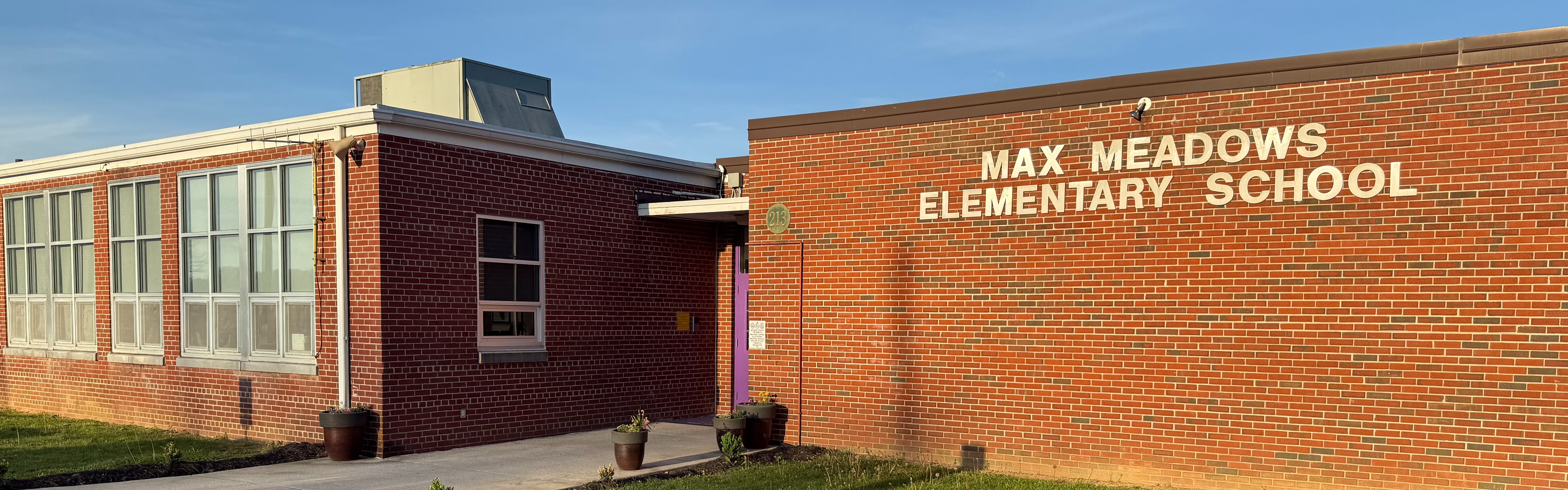 image of Max Meadows Elementary School 