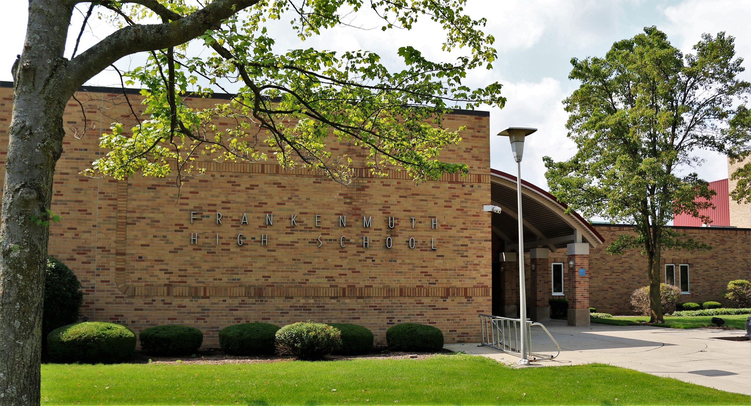 Frankenmuth High School Entrance