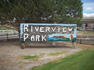Riverview Park sign