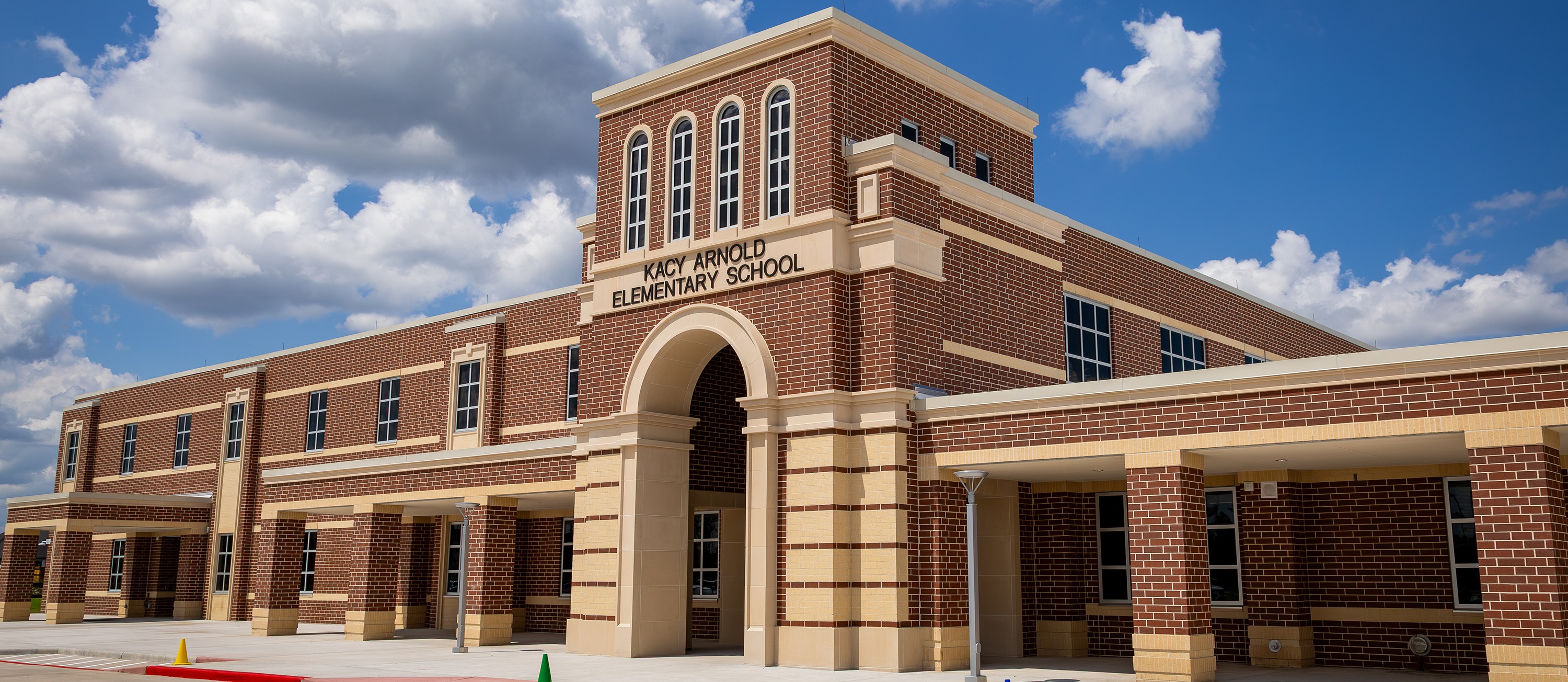 Arnold Elementary Front