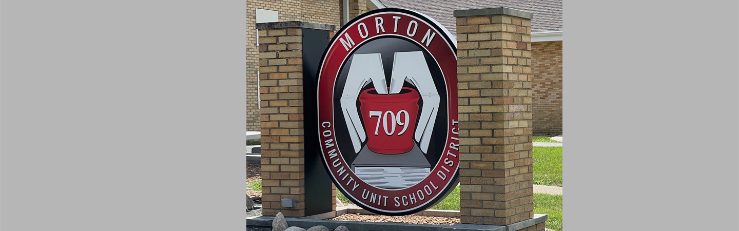 District Office 4th Street Sign