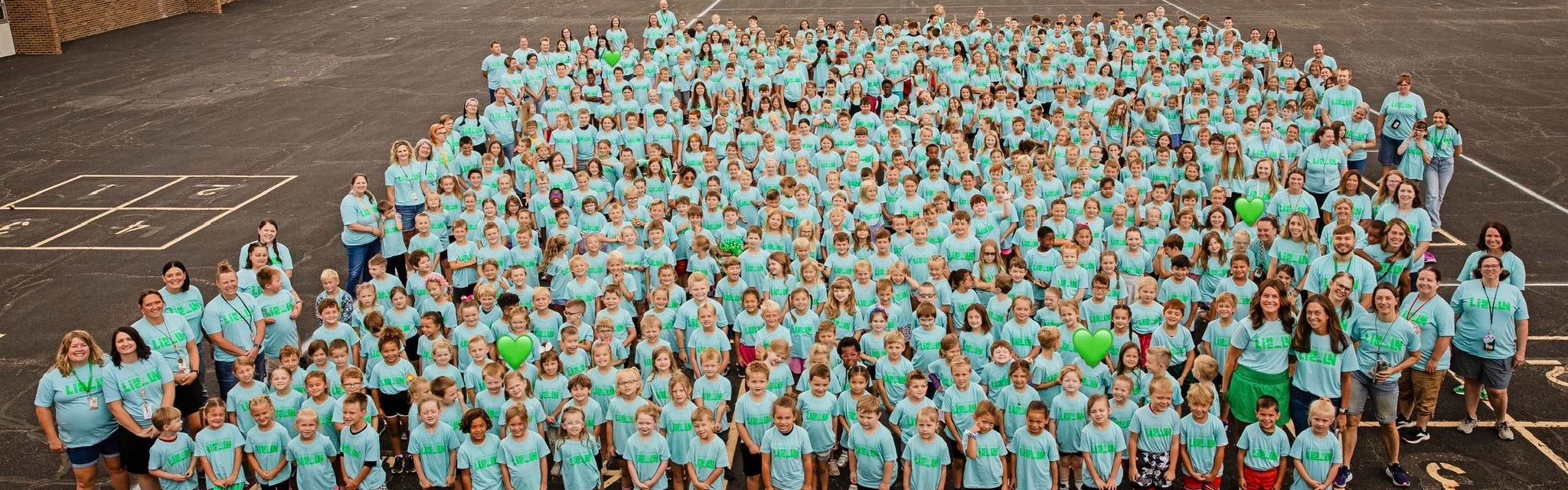 Lincoln group picture