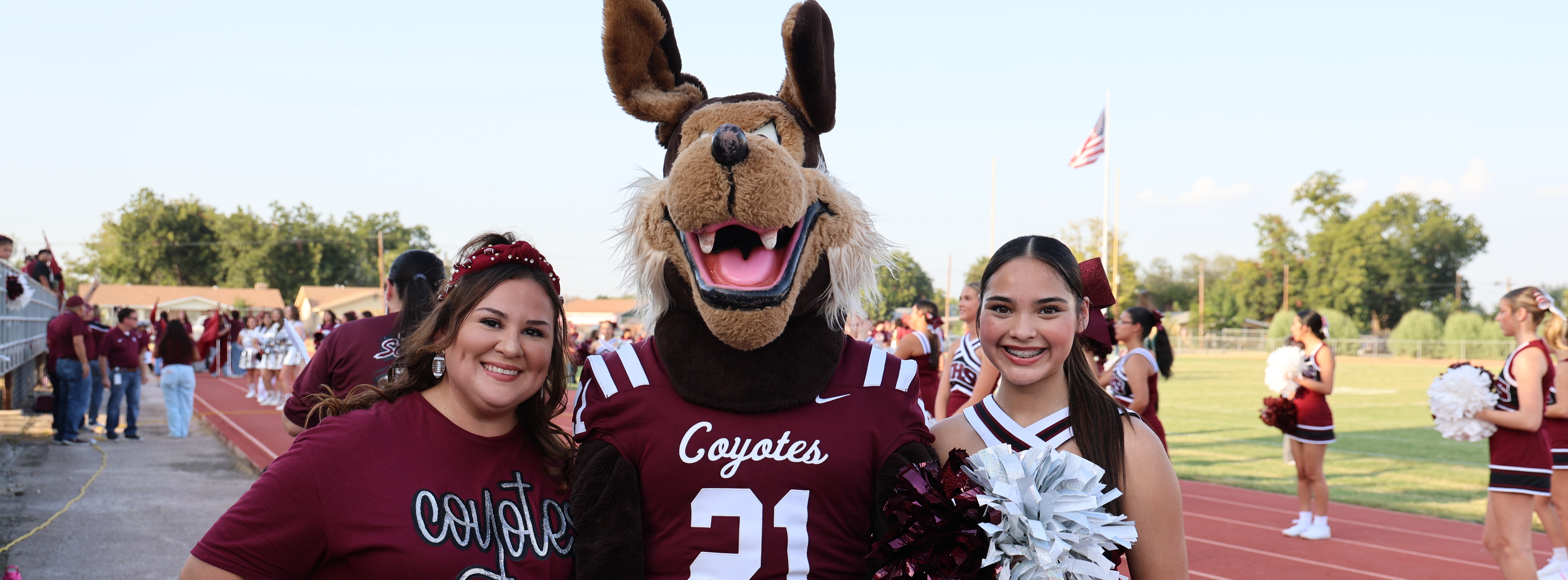 Students with wylie coyote