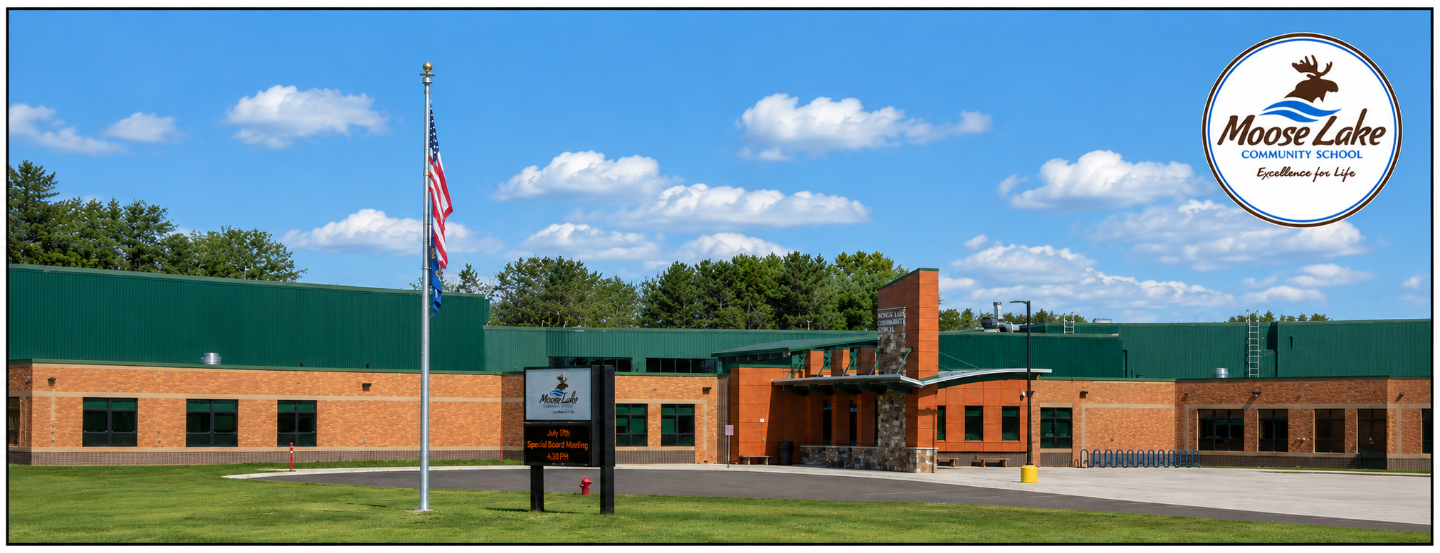 Moose Lake School Picture