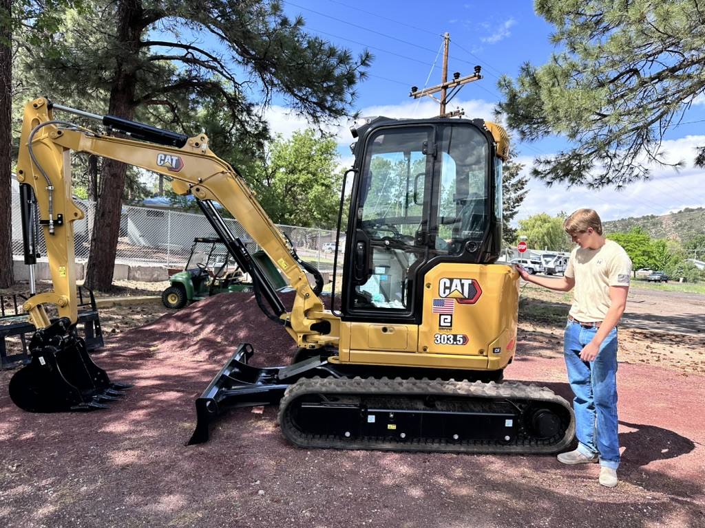 New Mini Excavator