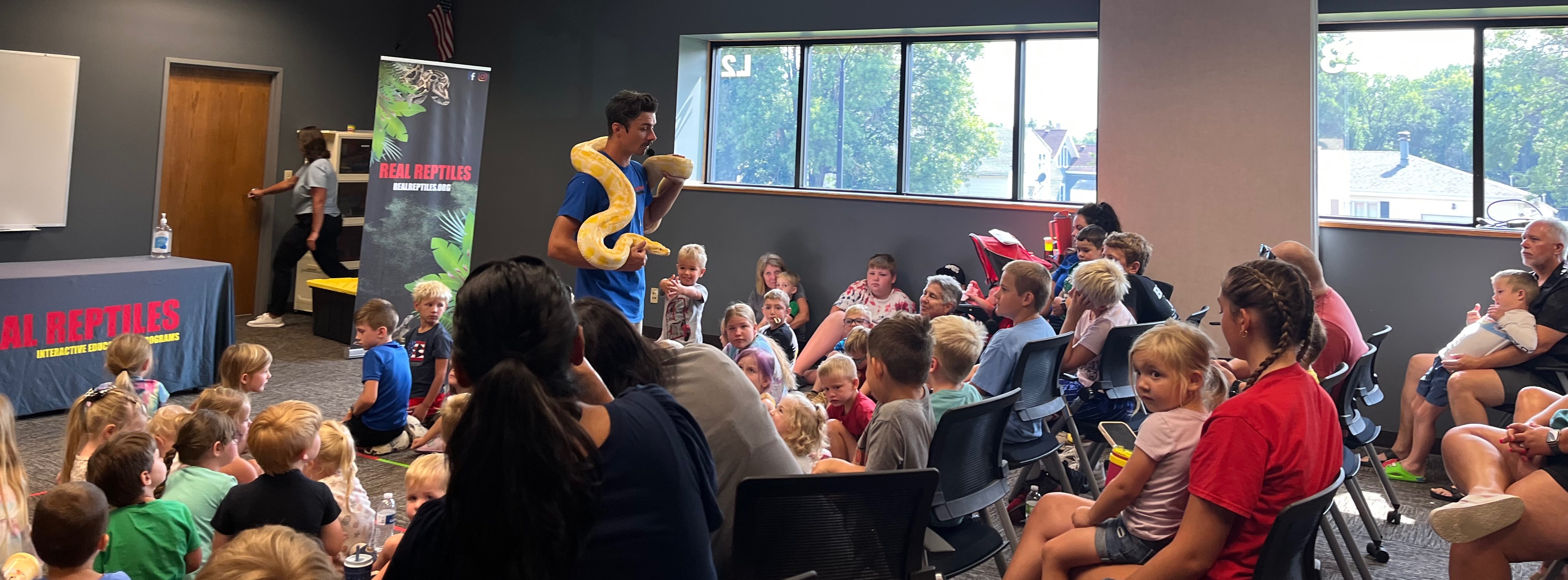 real reptiles at the laurel public library