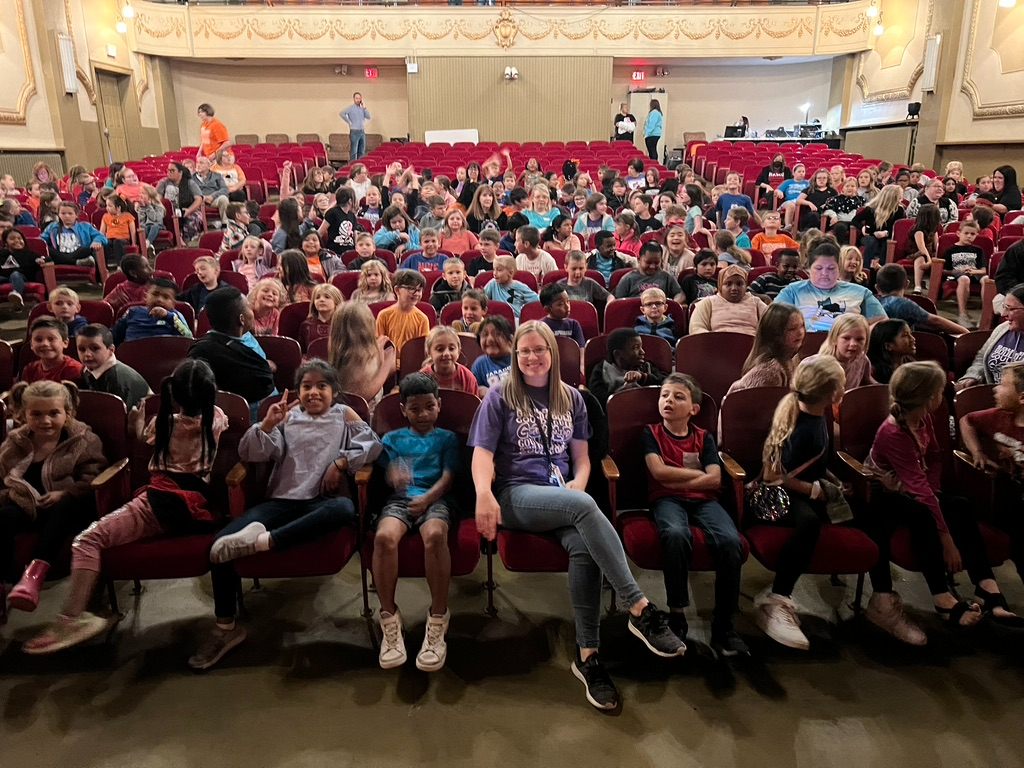 Students attending Matilda at the Collins Theatre