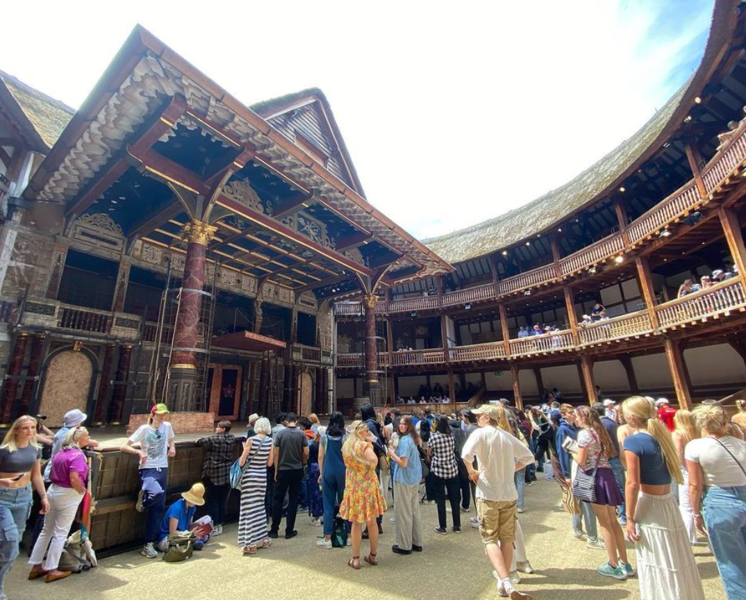 students at the Globe theatre