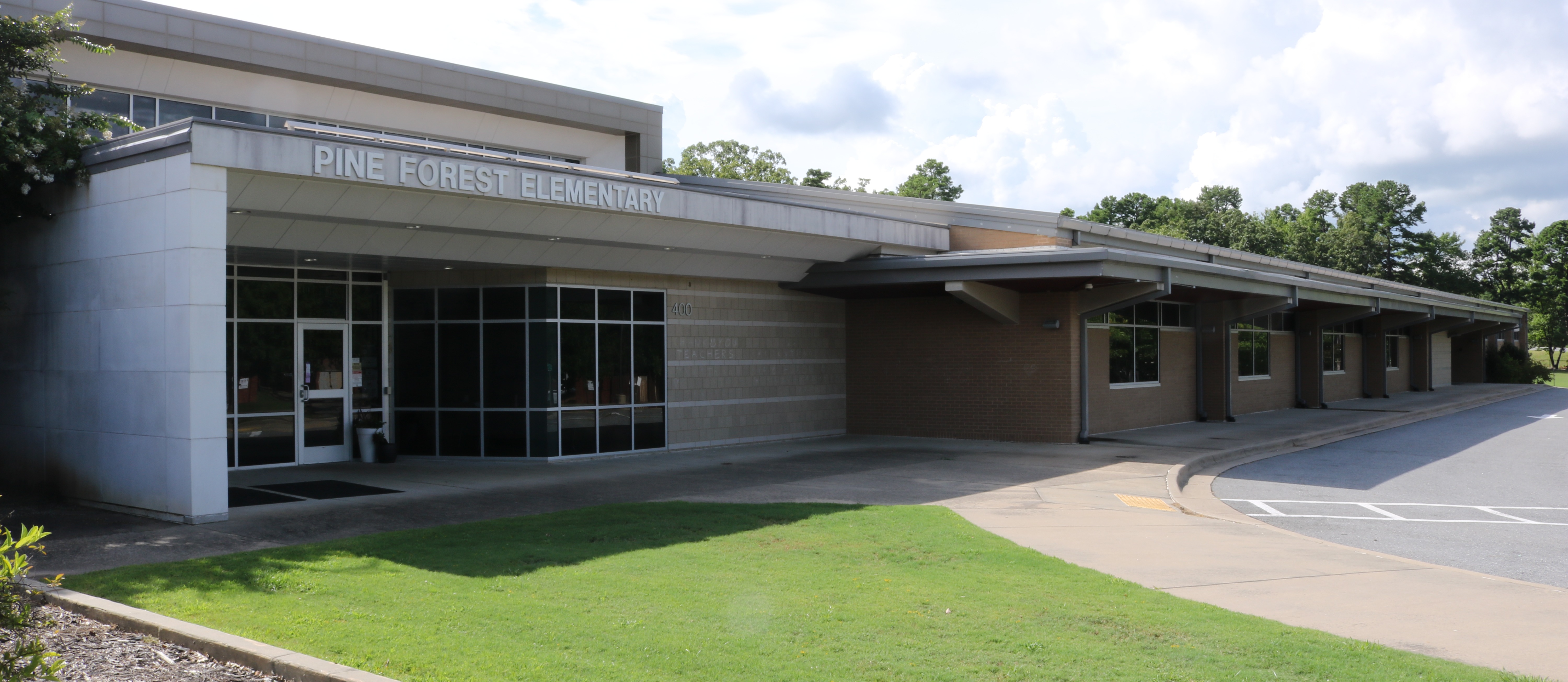 Exterior of Pine Forest Elementary