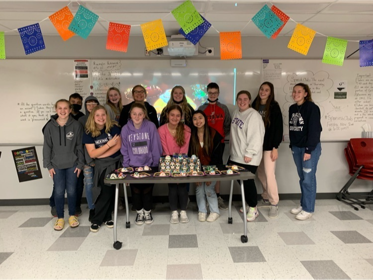 Spanish Club recognized Dia De Los Muertas holiday.