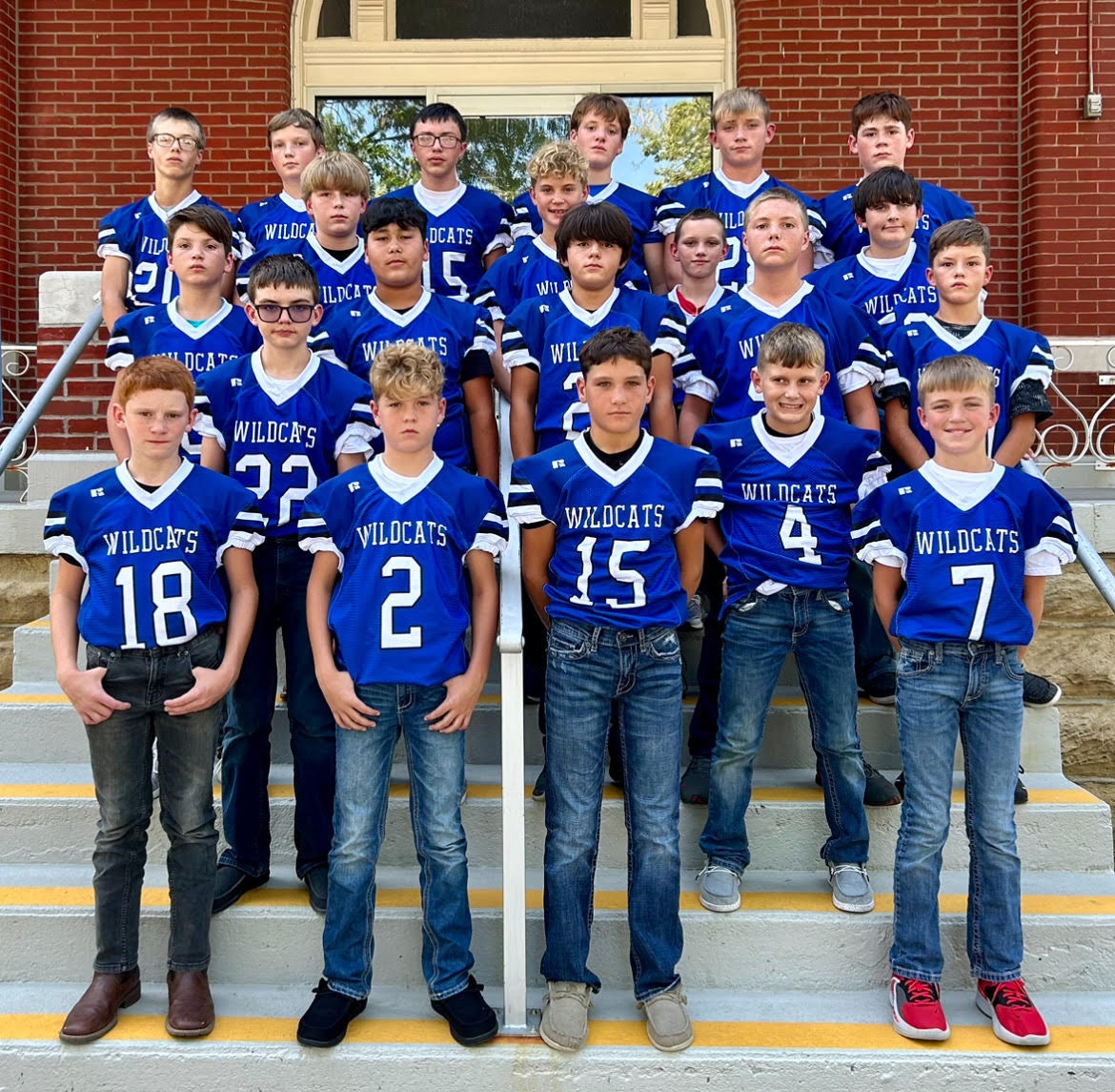 lhuffman@usd366.net
