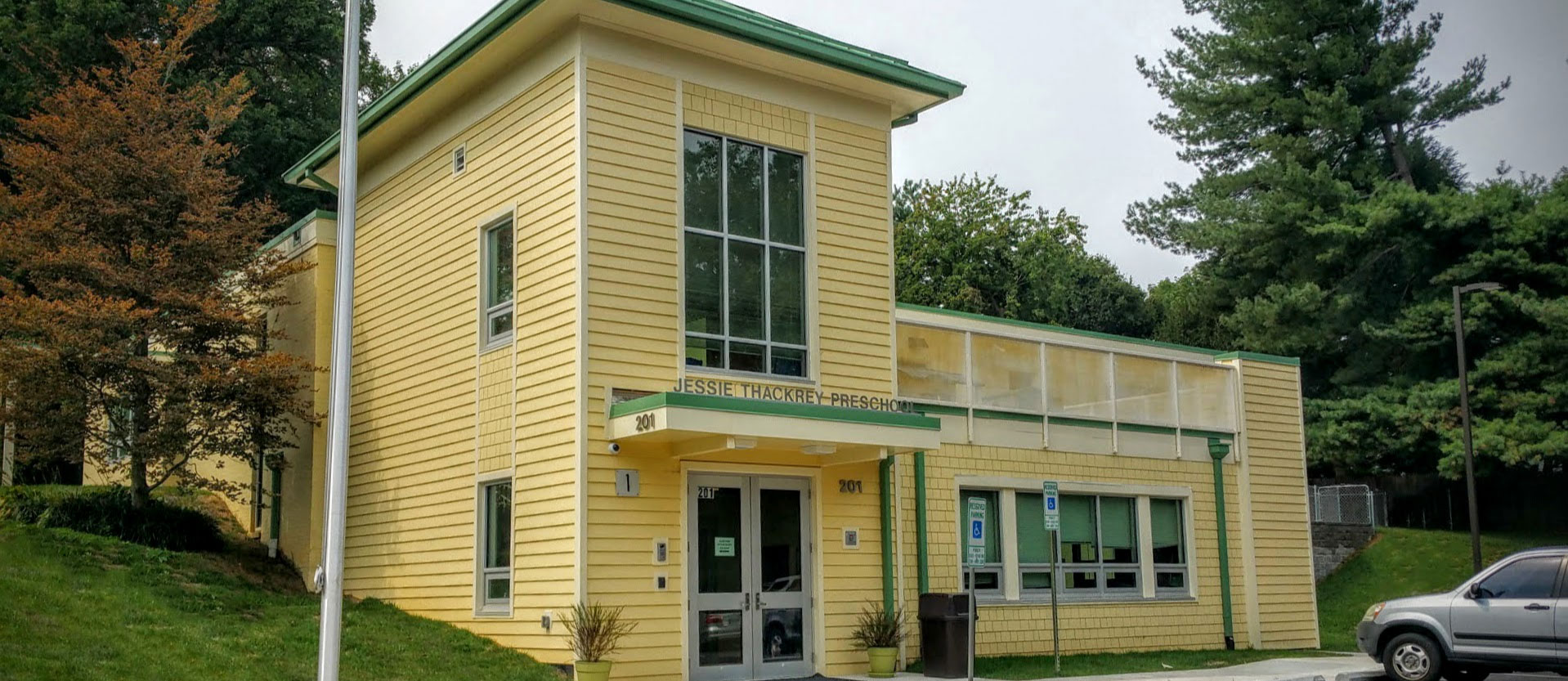 The front entrance to Jessie Thackrey Preschool