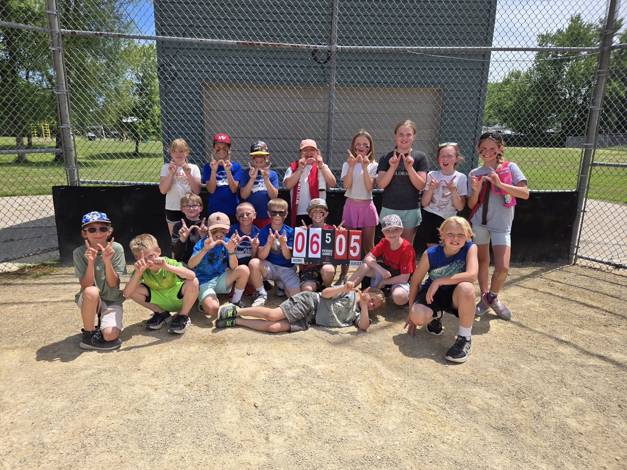 4th Grade Students win baseball game against Staff 2026