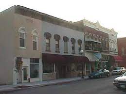 Photograph of store fronts on the Charleston Square