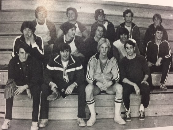Photo of the 1977 Baseball team.