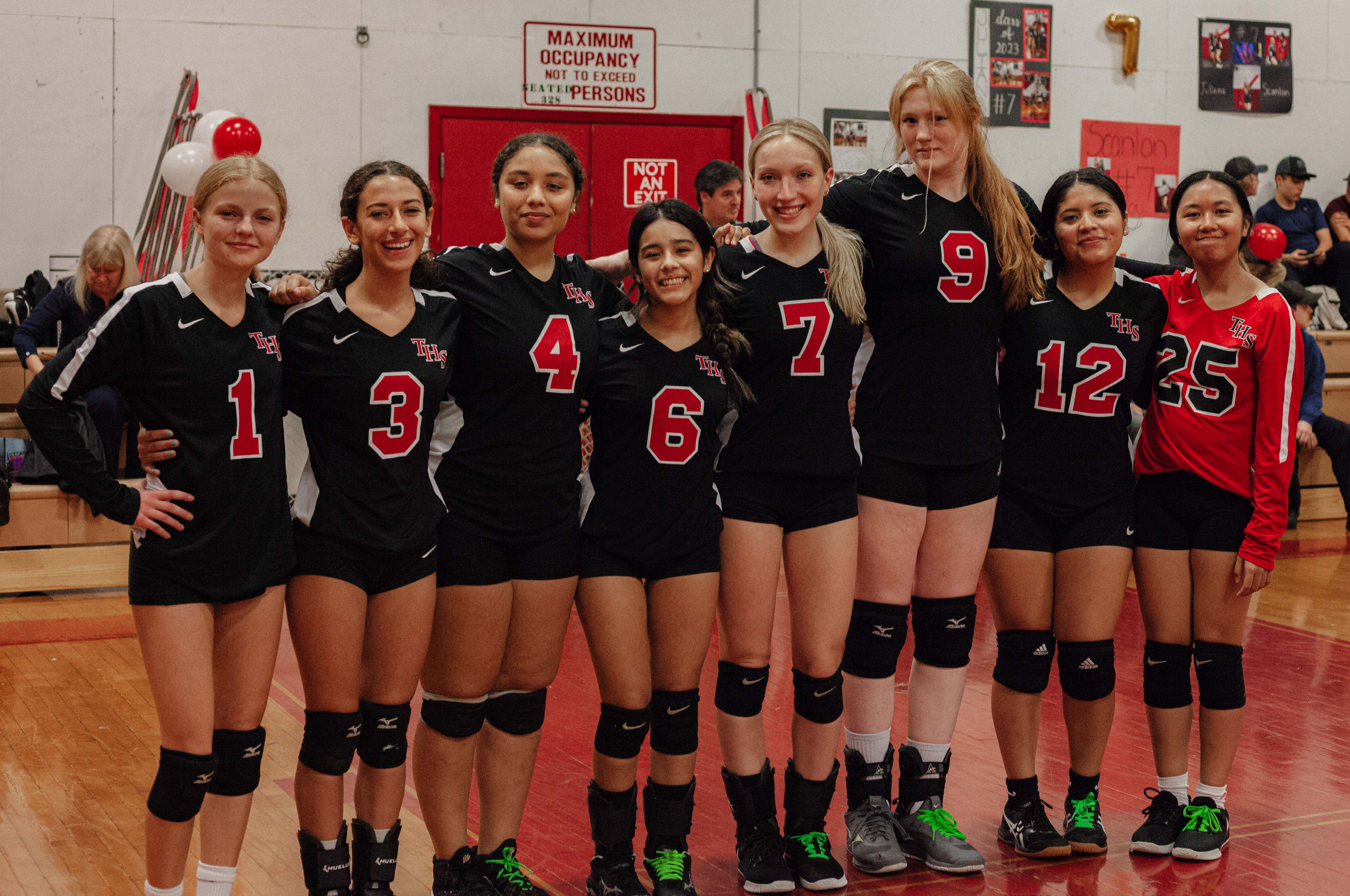 Tuxedo Varsity Volleyball team