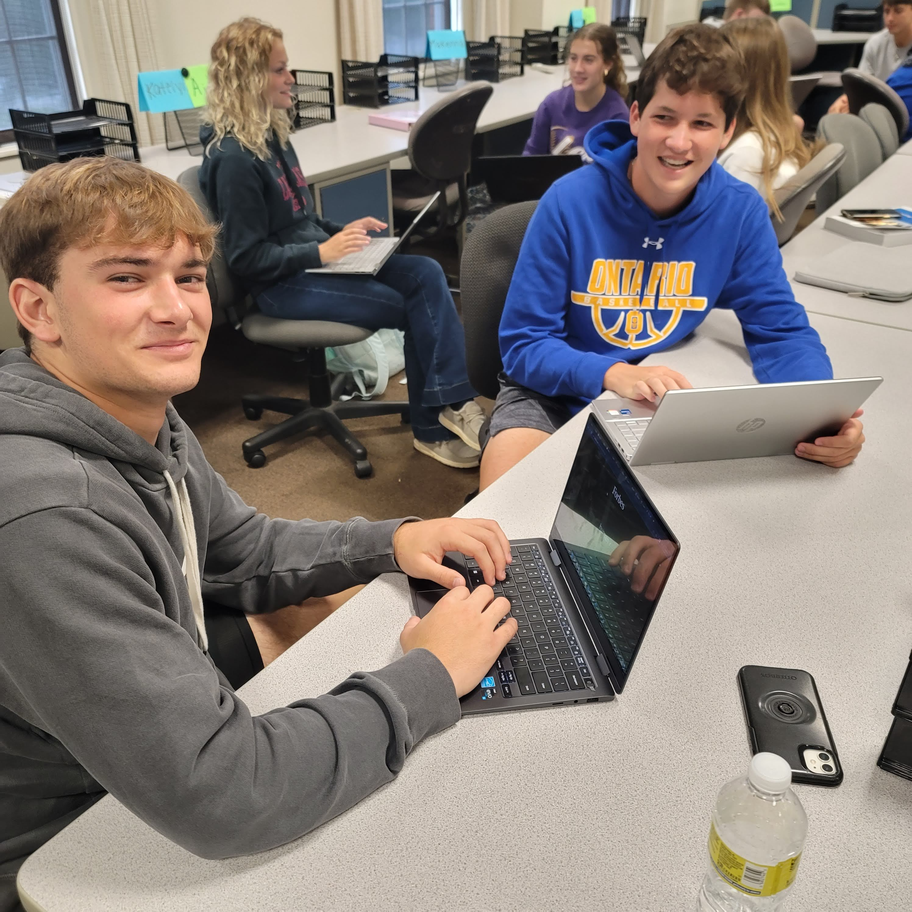 college now students in the classroom