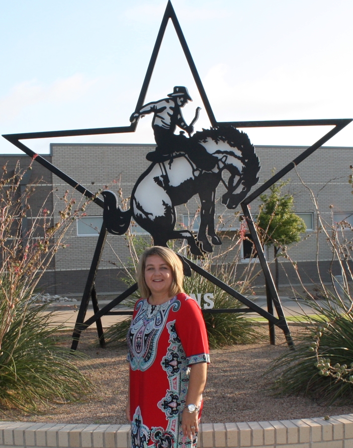 Photo of Traci Heflin.