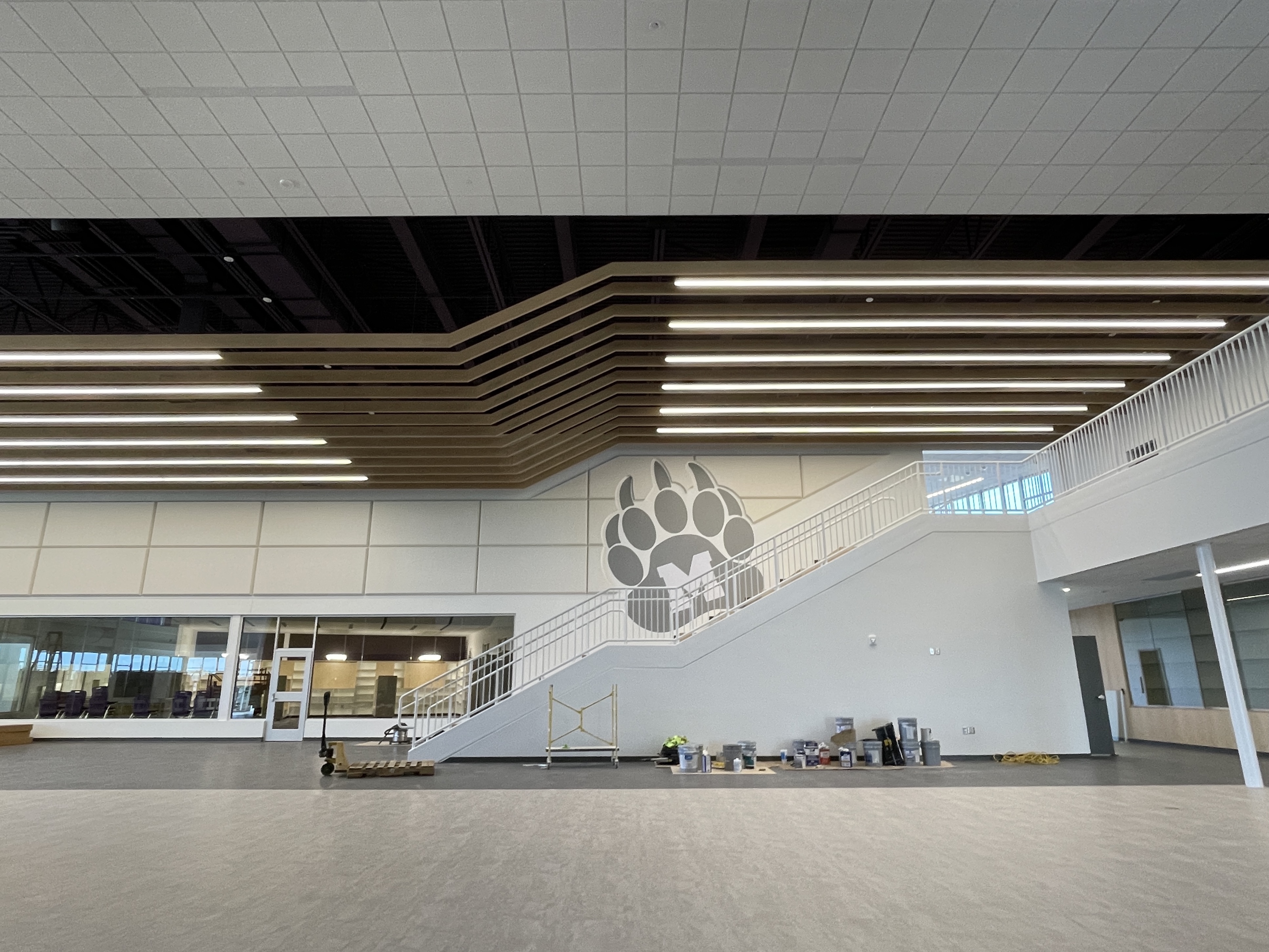 New MMS cafeteria/commons area