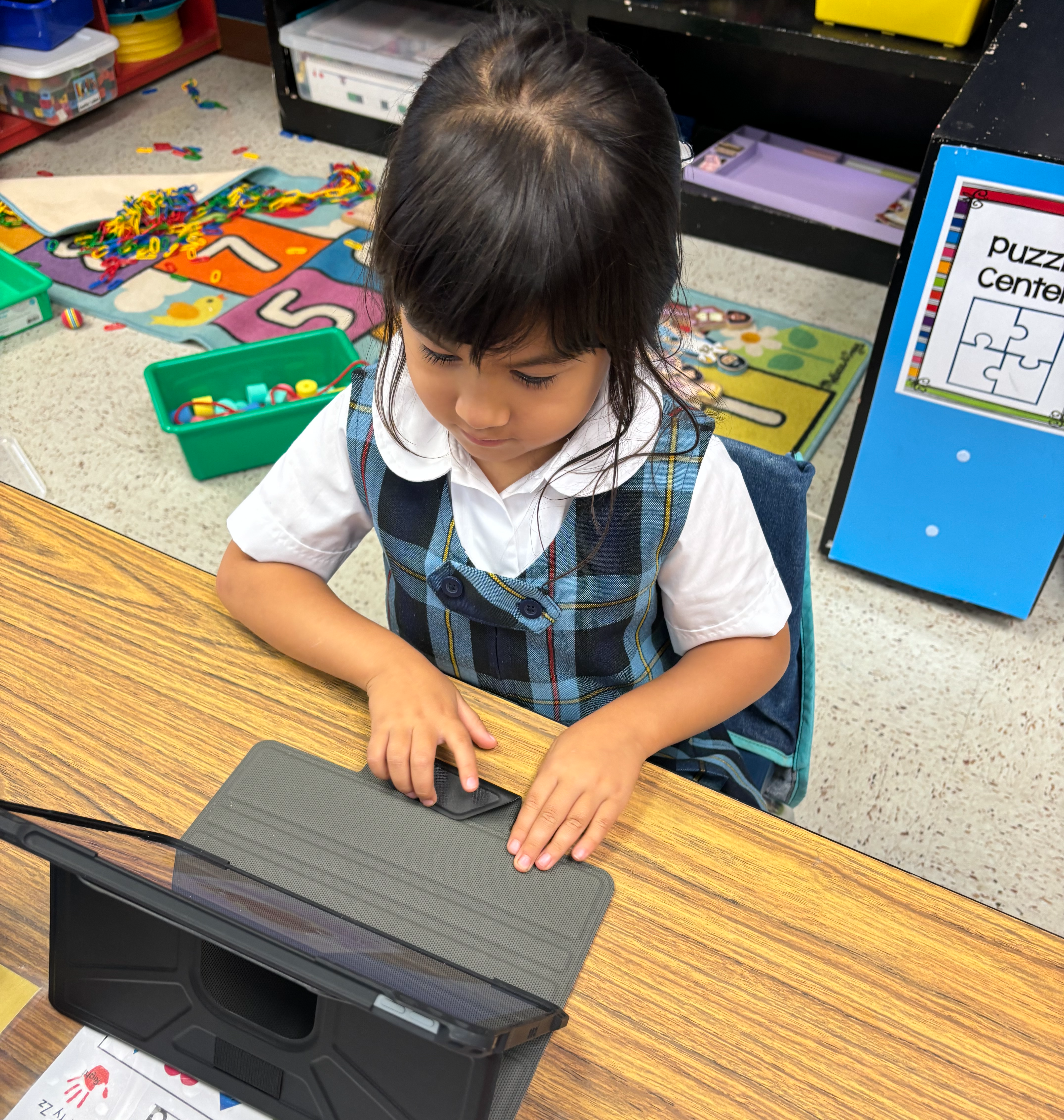 Kid in Chromebook