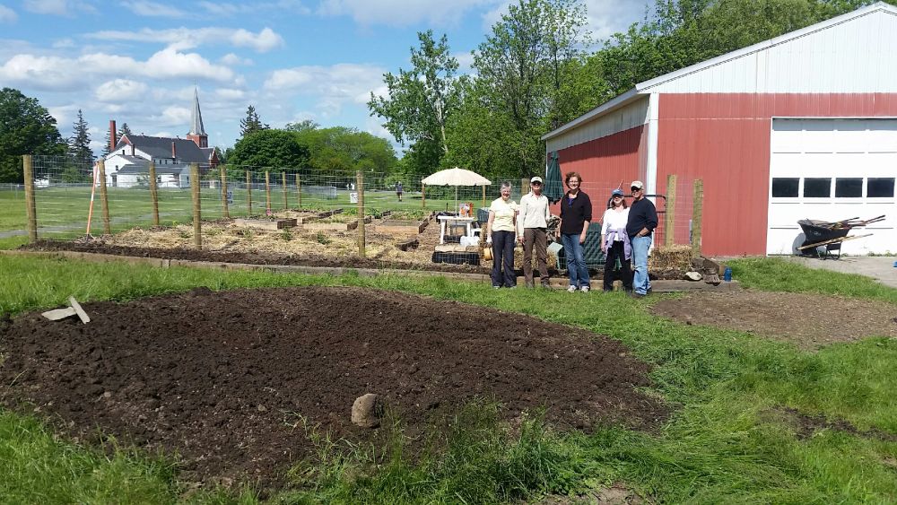 COMMUNITY GARDEN