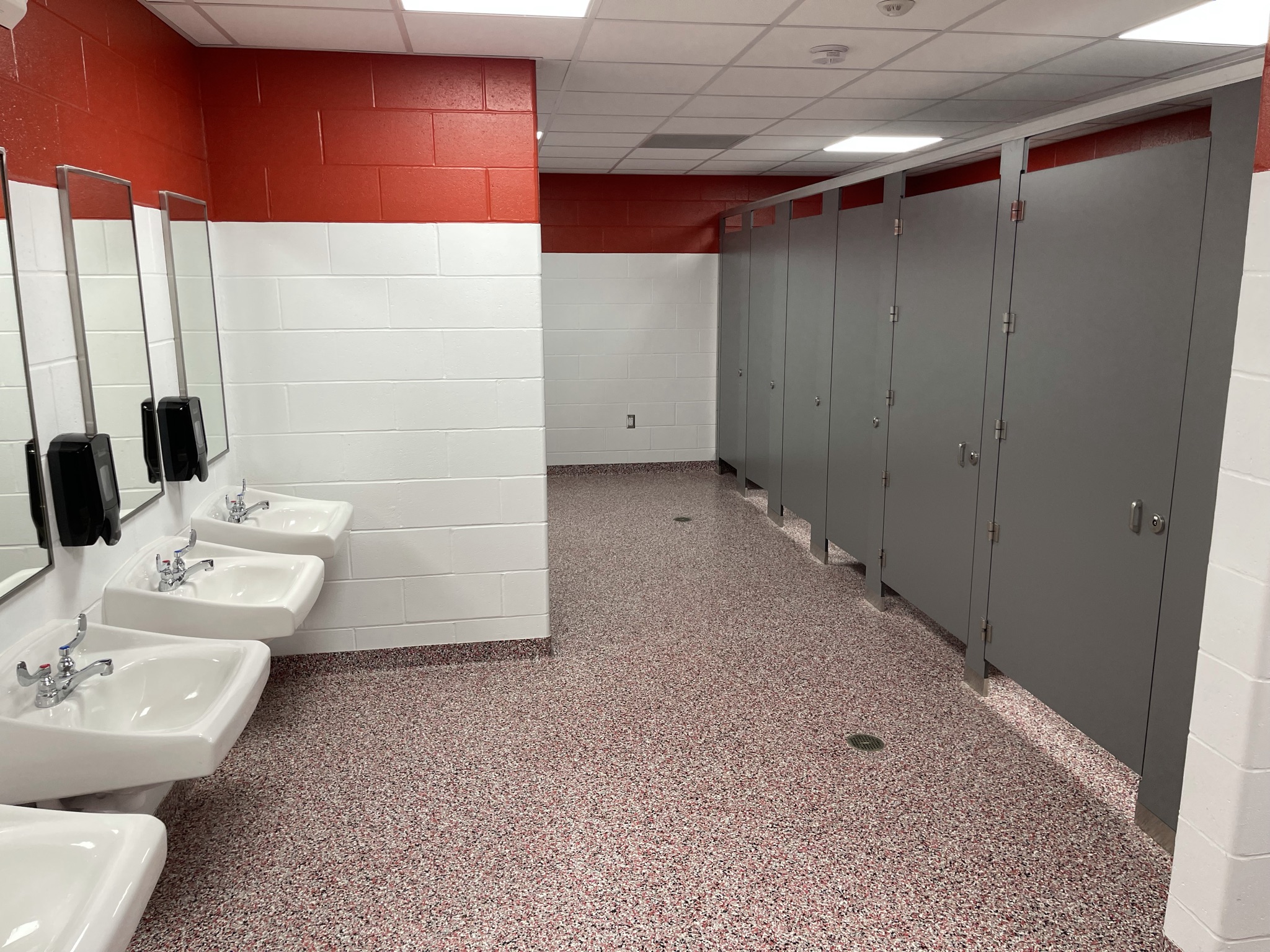 Multipurpose Field Bathroom (Building B)