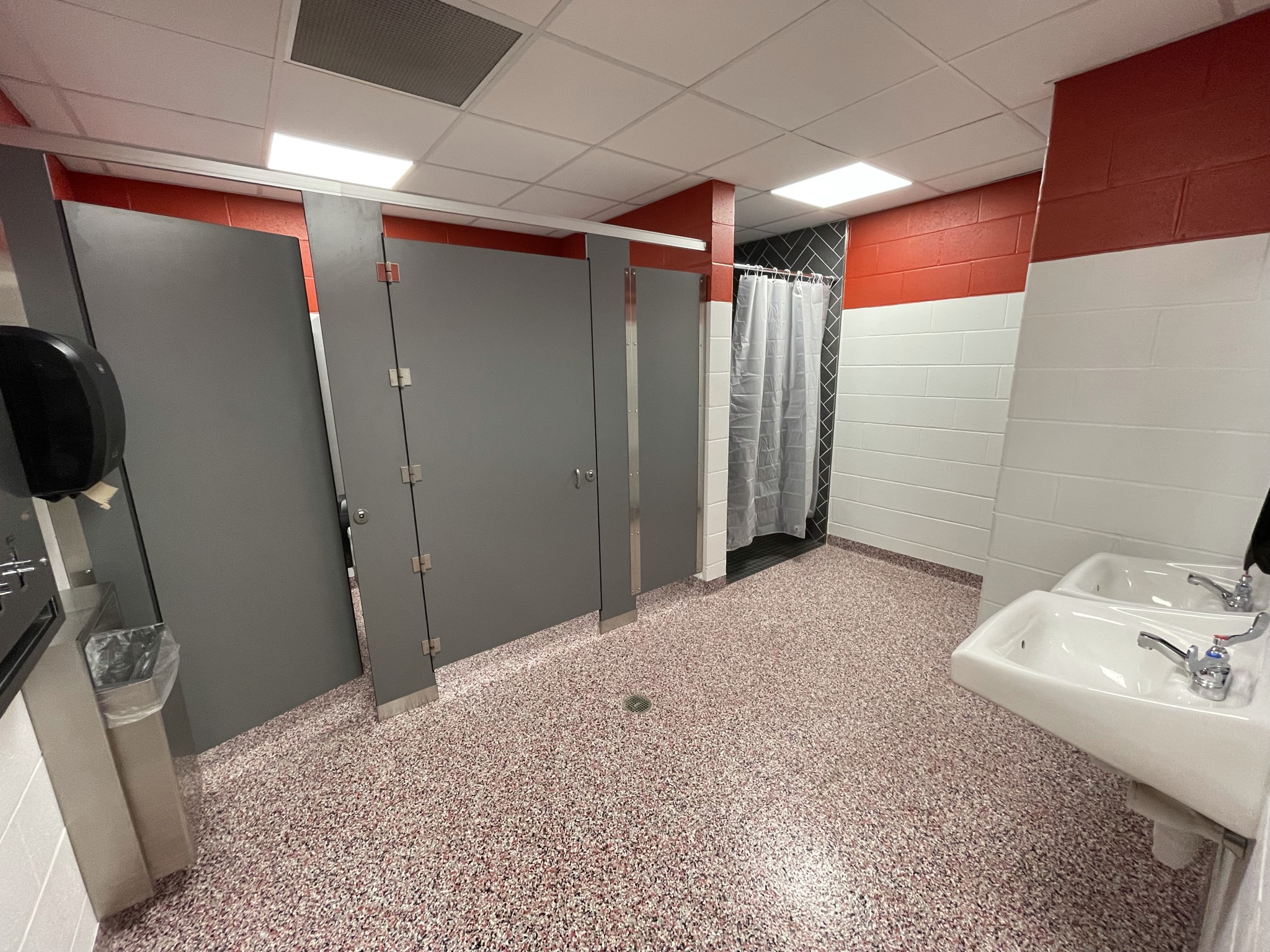 Multipurpose Field Team Room Shower and Bathroom (Building B)