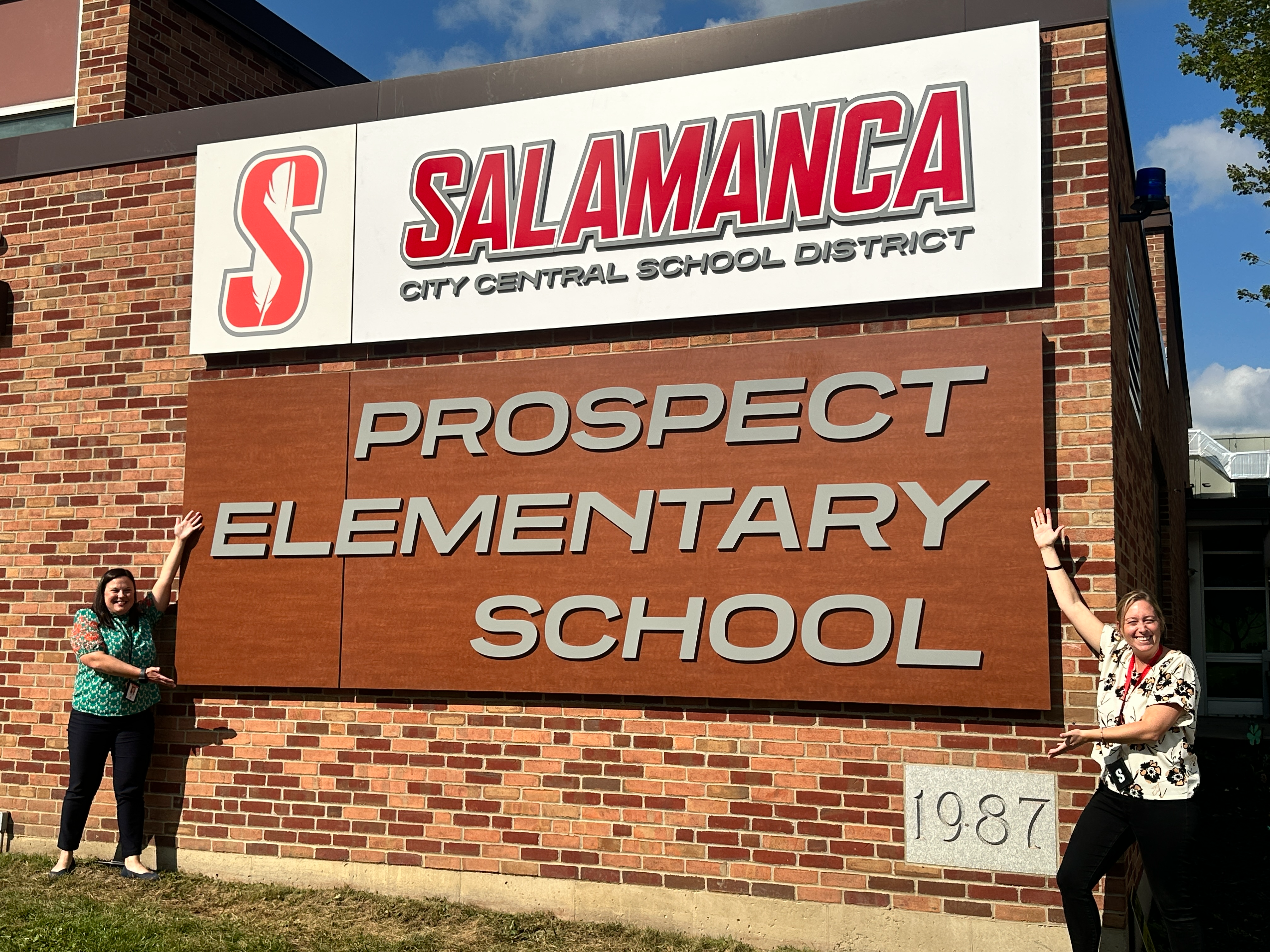 Prospect Elementary School Sign