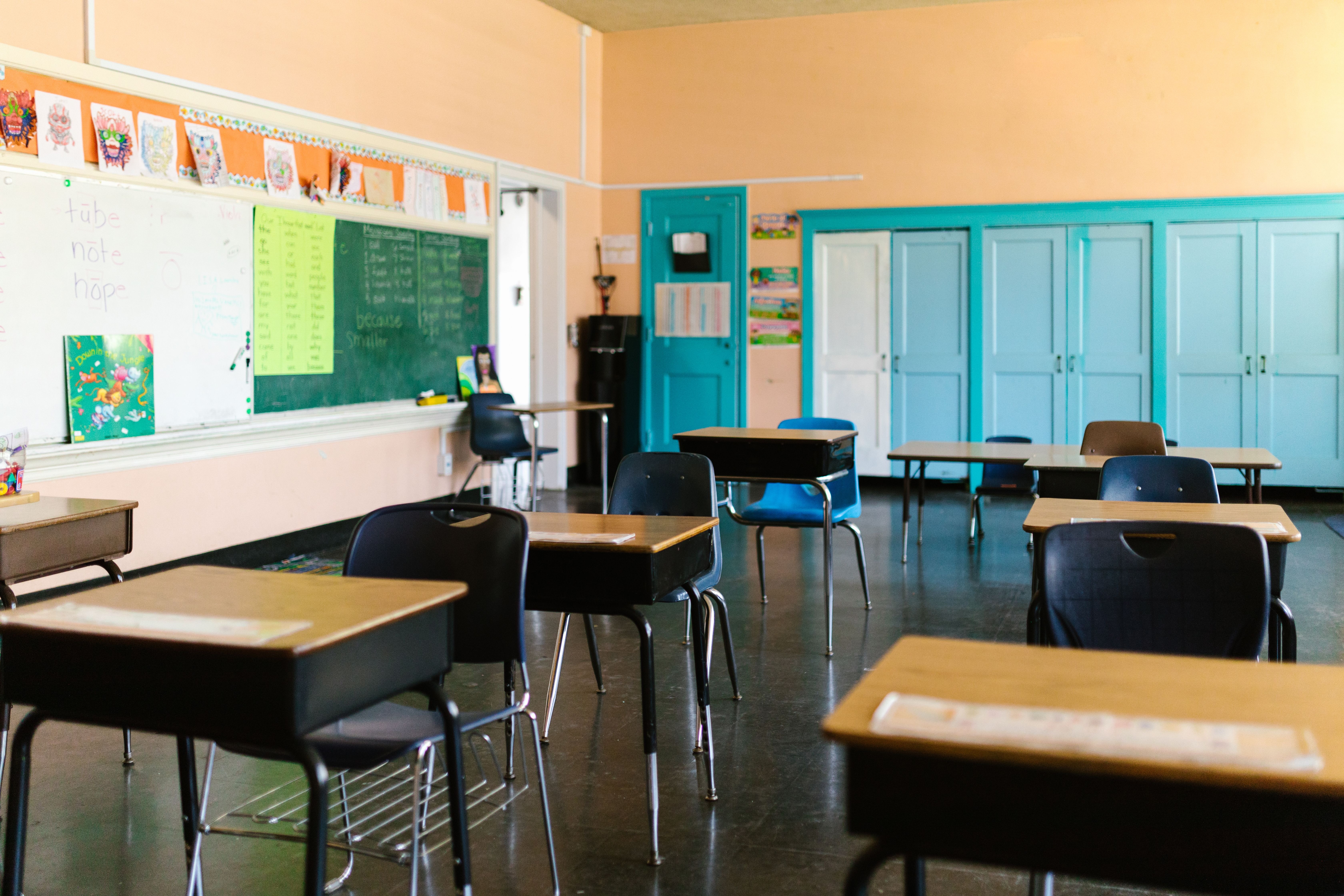 desks