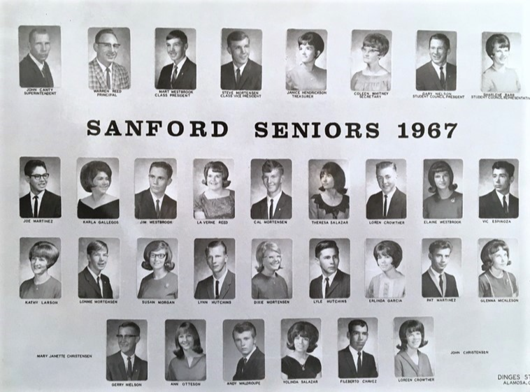a photo of the seniors from the class of 1967