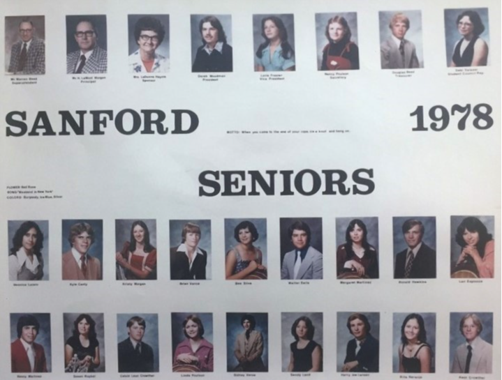 a photo of the seniors from the class of 1978