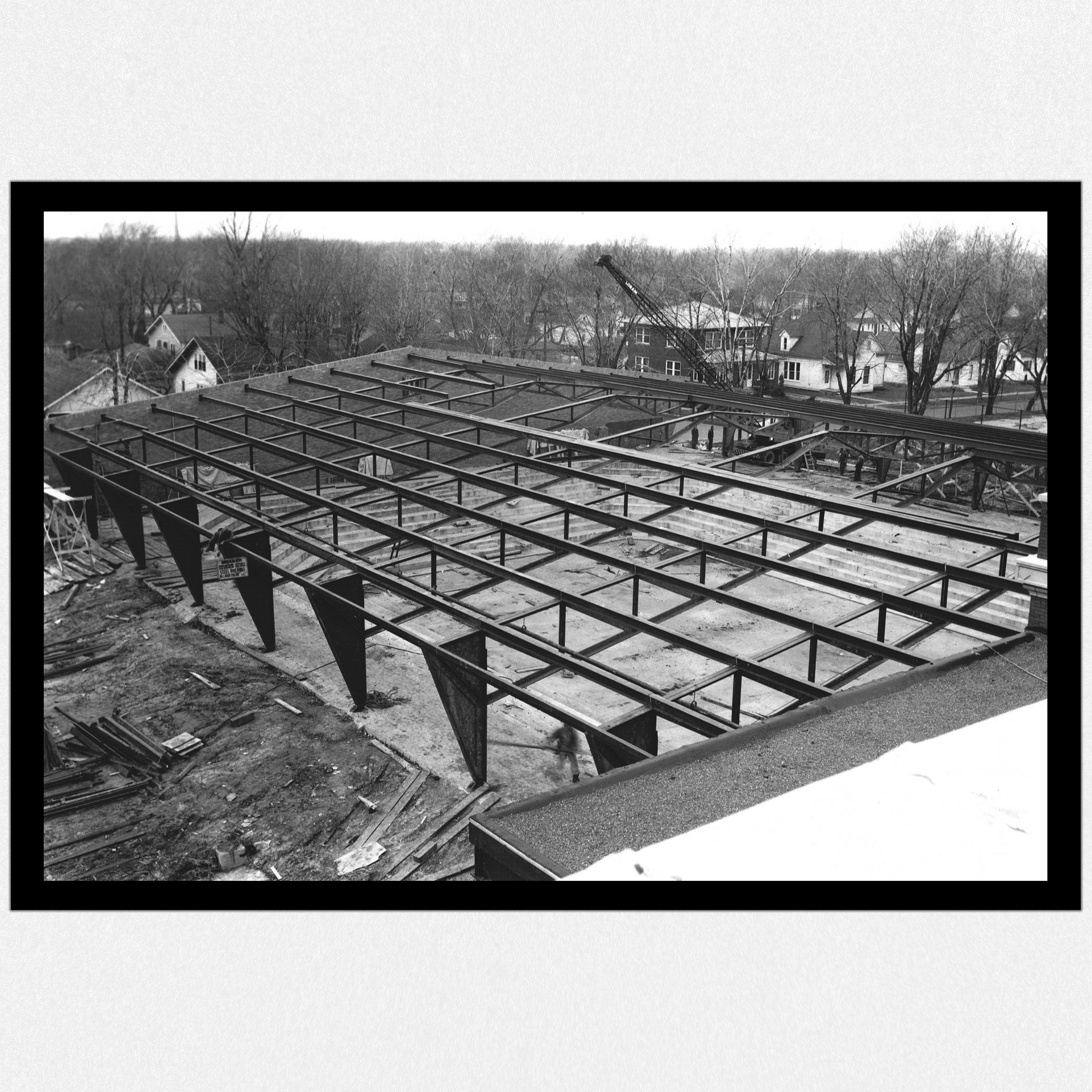 HHS Rebuilds Memorial Gym