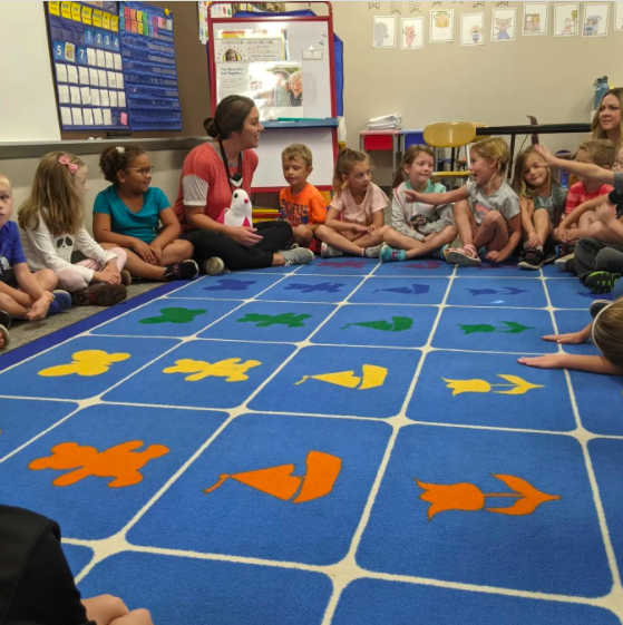 Students learning in dual language immersion