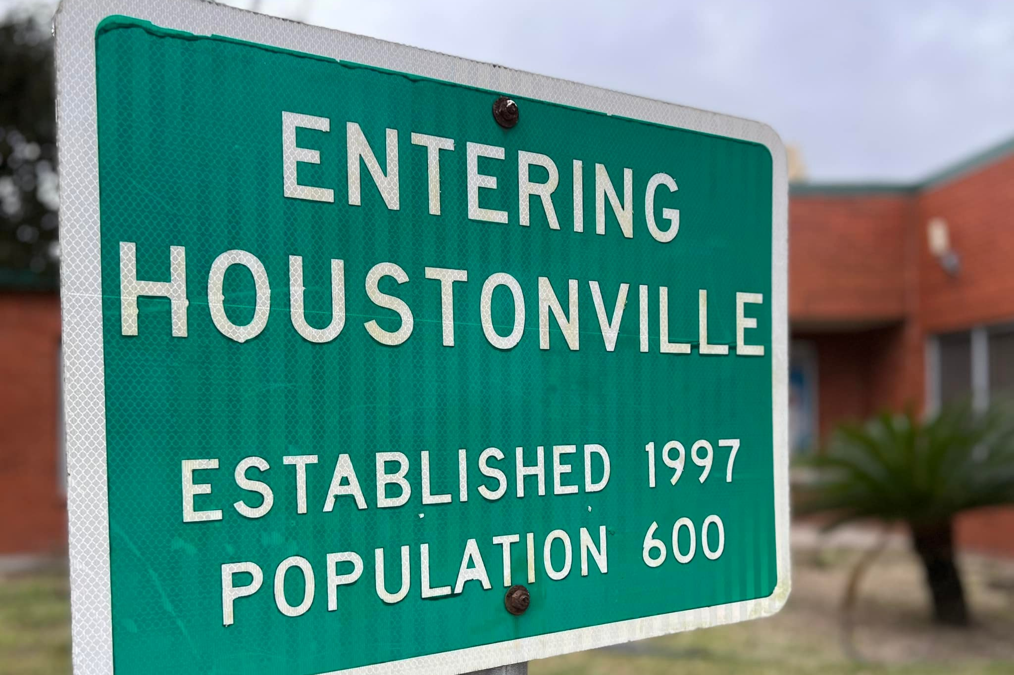 Entering Houstonville