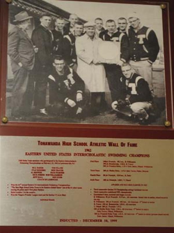 Photo of the 1962 Eastern US Interscholastic Swimming Champions.