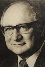 Photo of Dr. John Crissey.