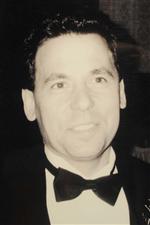 Photo of Dr. Robert Catapovic.