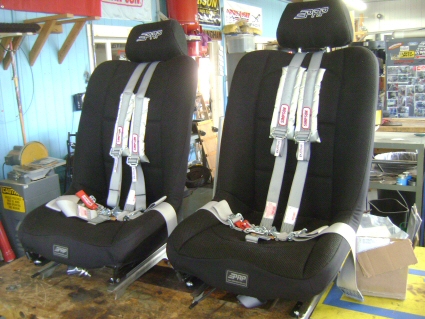 Seats and harnesses... Simpson and PRP.. what a combo