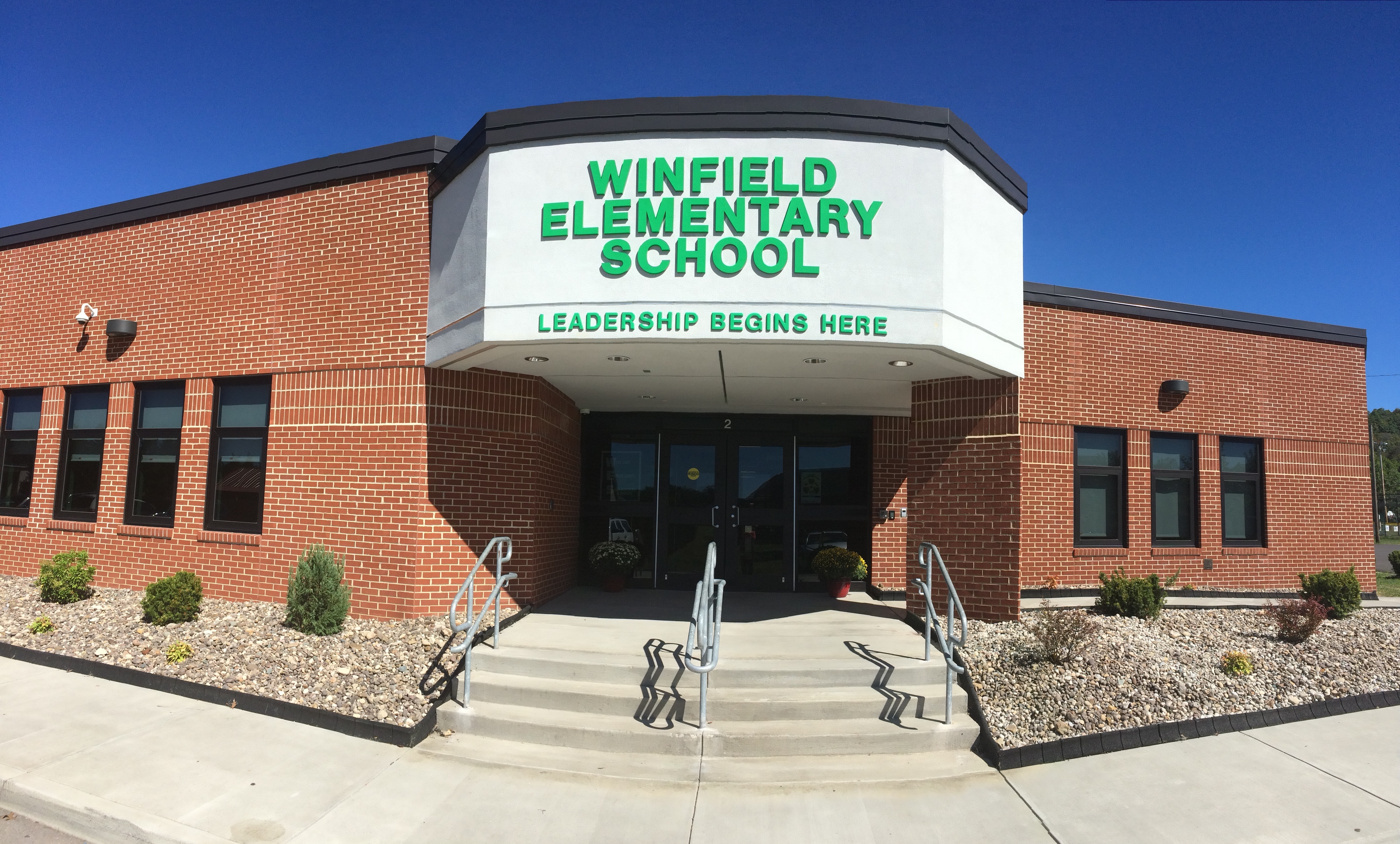 Front entrance of Winfield Elementary