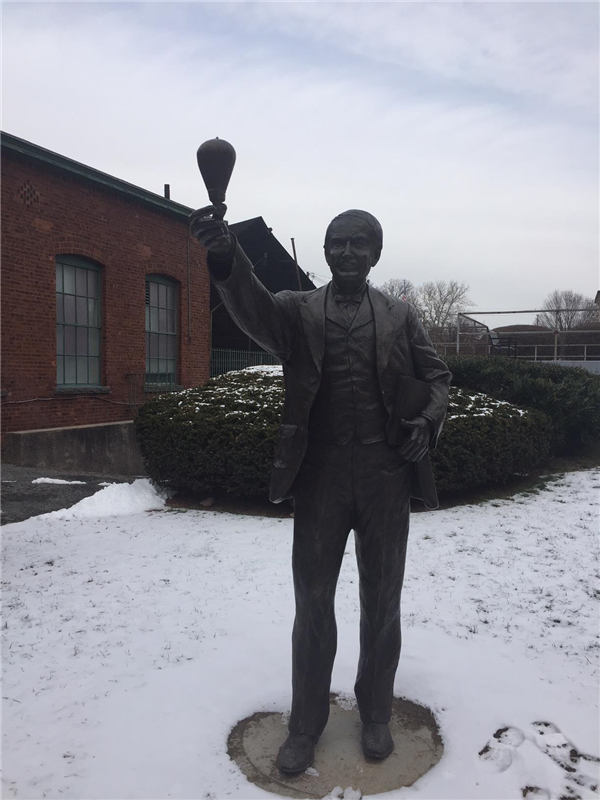 Edison statue