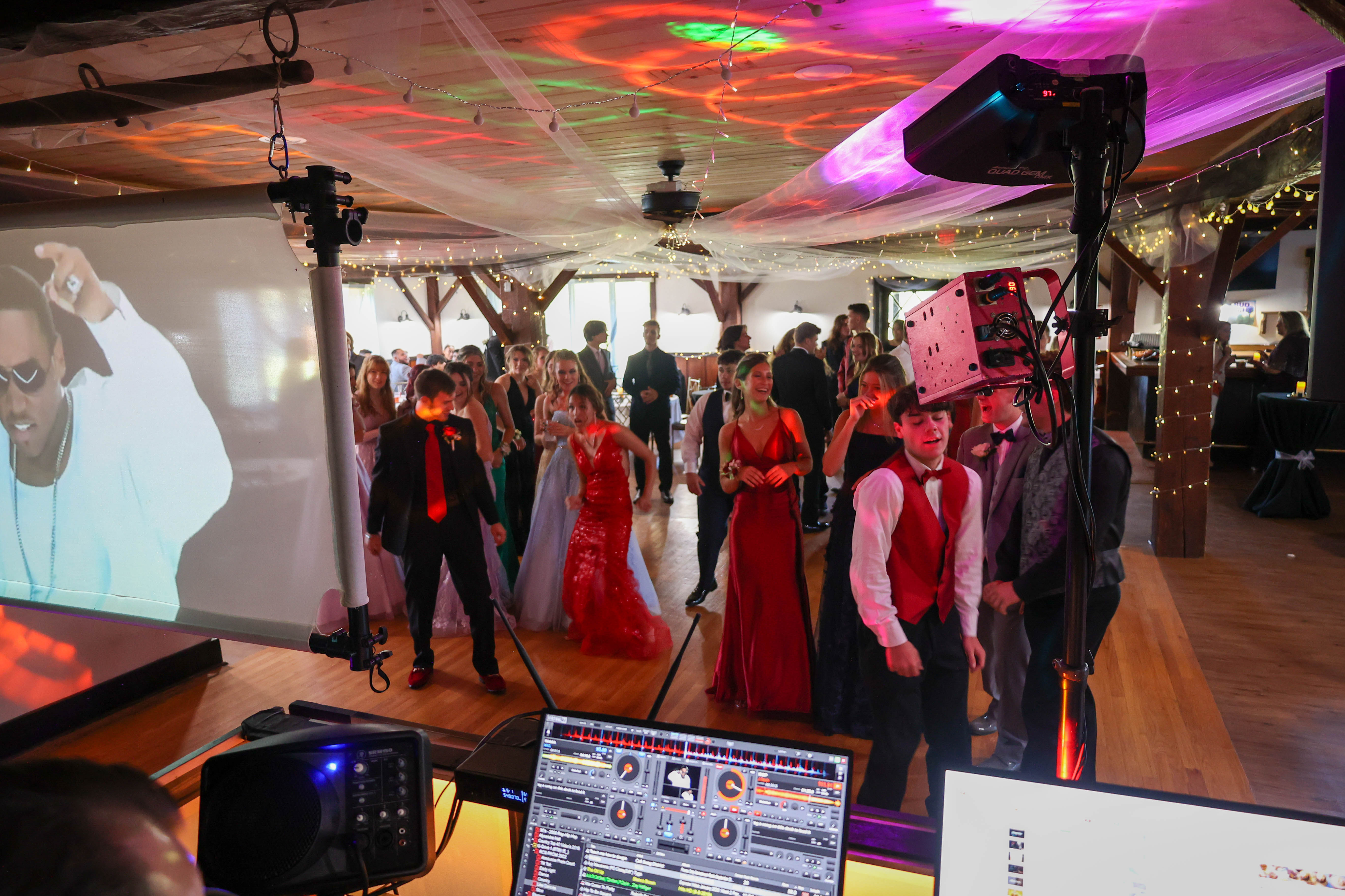 Seniors at Prom