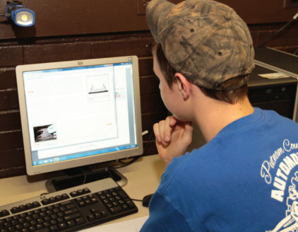 Photo of a AUTOMOTIVE TECHNOLOGY activity.