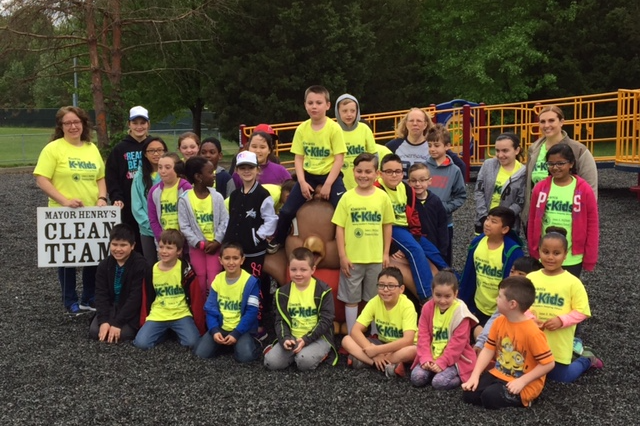 McDivitt K-Kids Cleanup at Geick Park